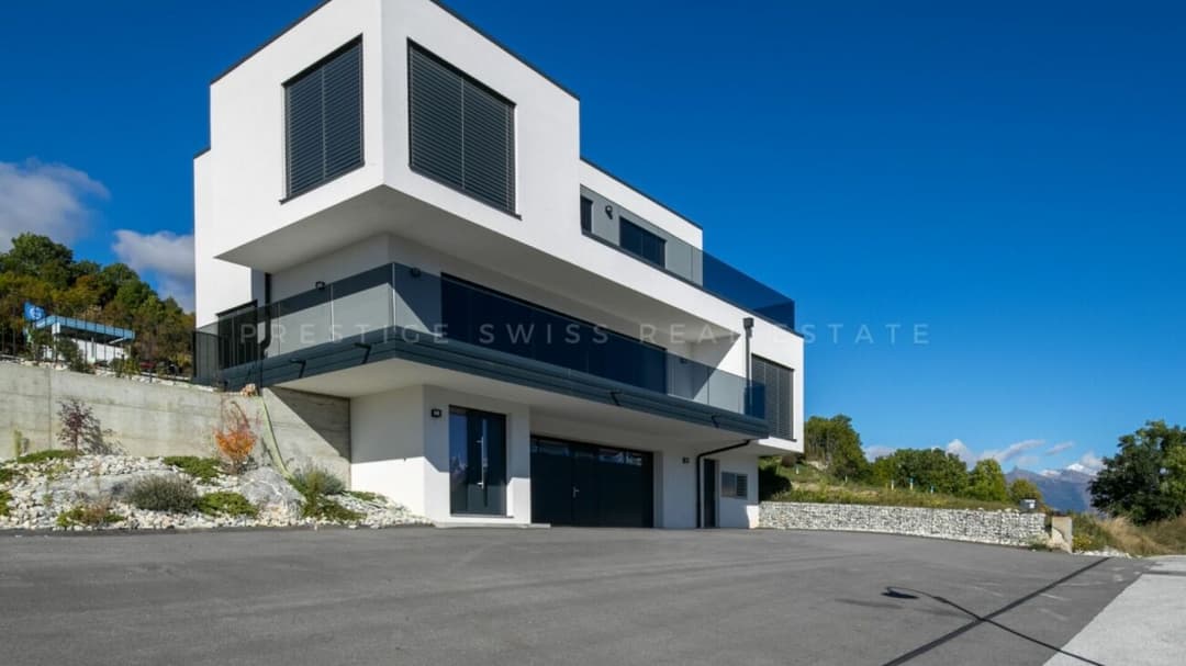 783 – Maison 5 pièces – 2500000 CHF – 215 m²