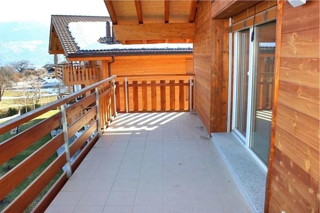 782 – Appartement 5.5 pièces – 785000 CHF – 136 m²