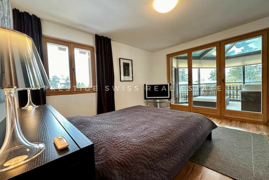 780 – Appartement 6 pièces – 2950000 CHF – 288 m²