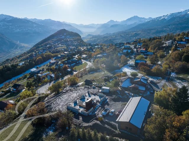 2121 – Maison 5 pièces – 3613579 CHF – 600 m²