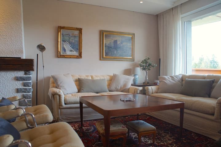 447 – Appartement 4 pièces – 2500 CHF