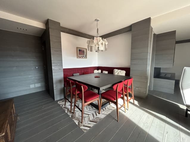 1725 – Appartement 4 pièces – 2450 CHF –