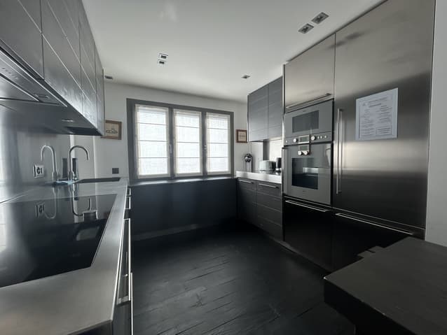 1725 – Appartement 4 pièces – 2450 CHF –