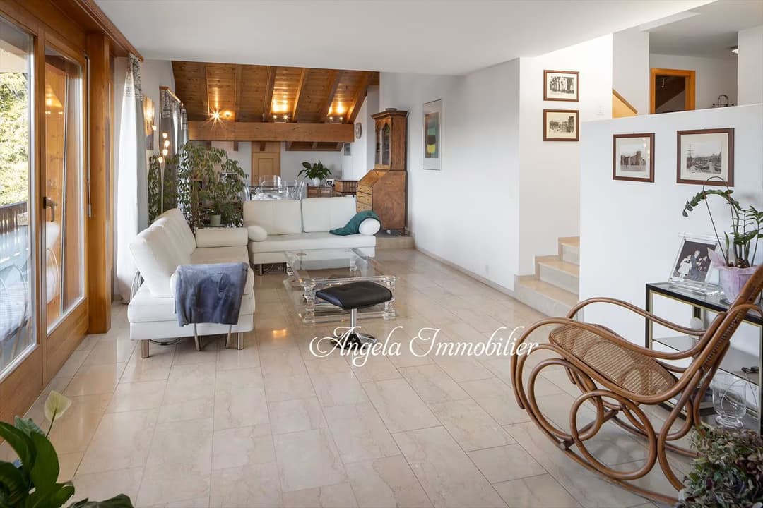 2165 – Appartement 5.5 pièces – 2690000 CHF – 260 m²