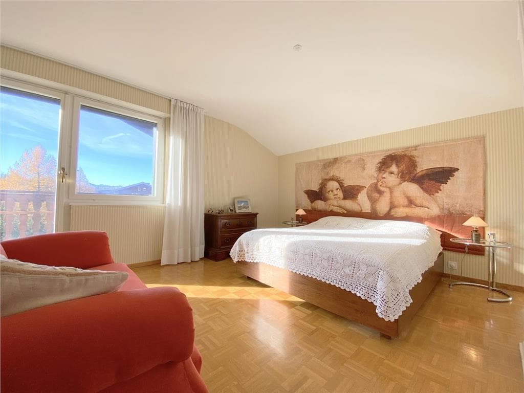 2147 – Appartement 5.5 pièces – 1350000 CHF – 190 m²