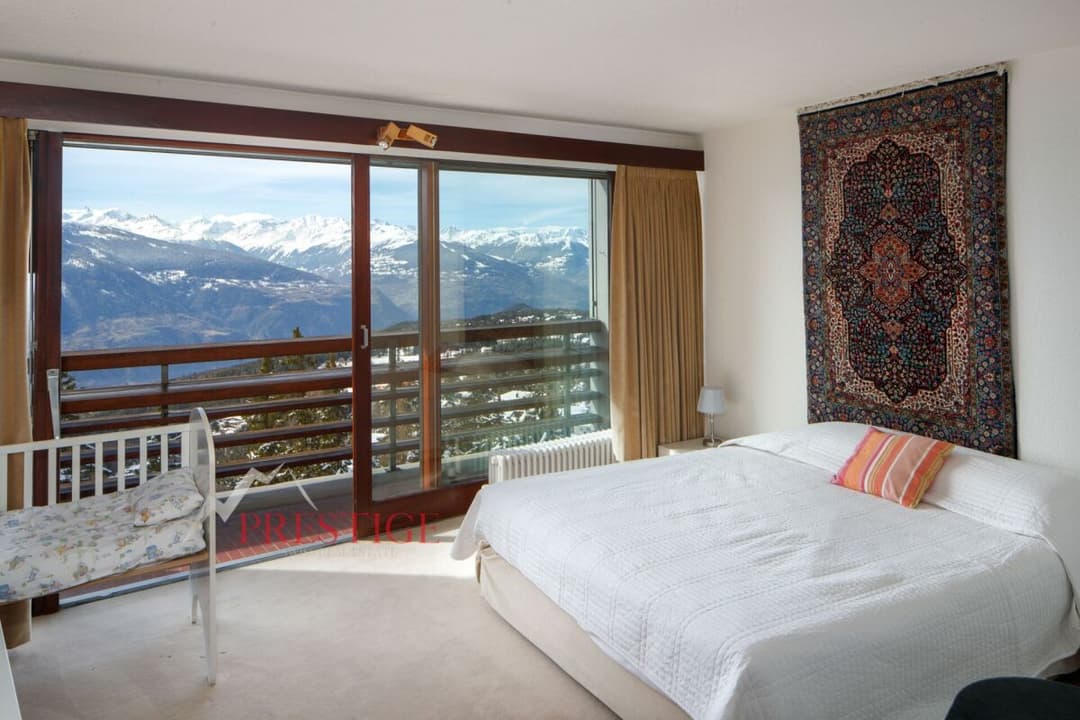 740 – Appartement  – 3.5pièces  – 122 m²