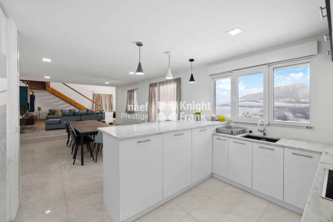 791 – Maison 6.5 pièces – 258m²