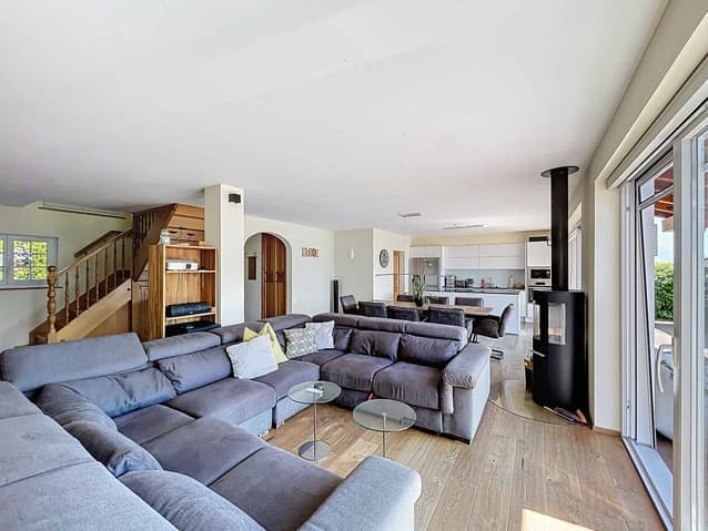 2249 – Appartement 4.5 pièces – 1900000 CHF – 257 m²