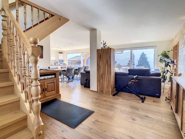 2249 – Appartement 4.5 pièces – 1900000 CHF – 257 m²