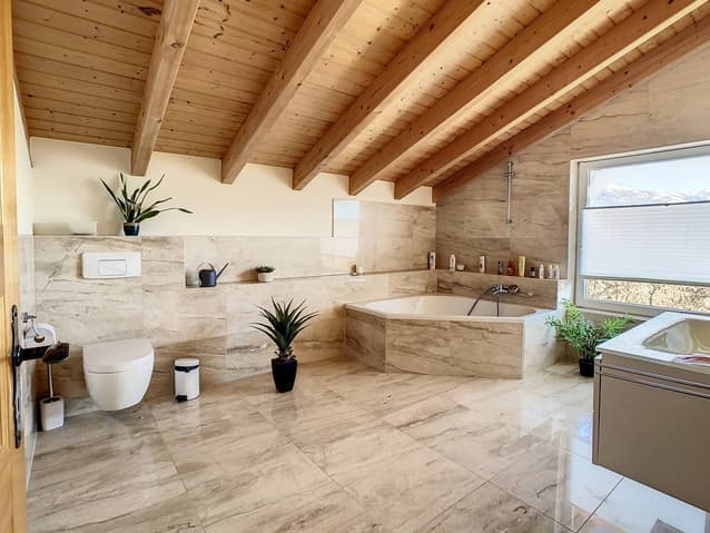 2249 – Appartement 4.5 pièces – 1900000 CHF – 257 m²