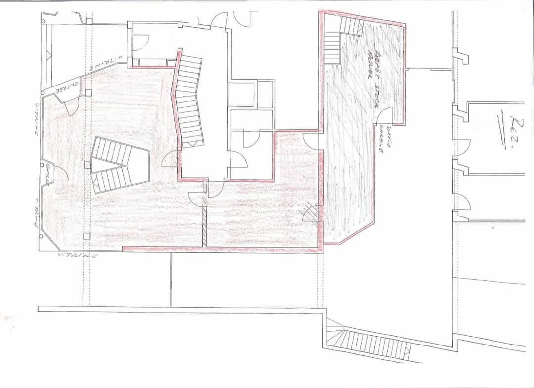 1471 – Commerce 300m²