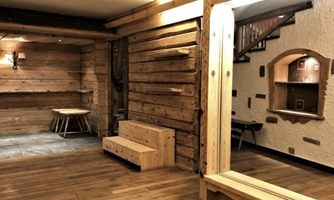 1471 – Commerce 300m²