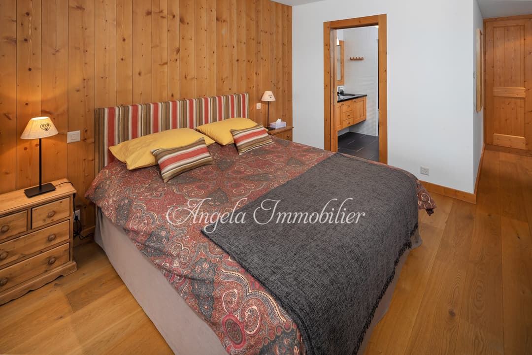 1329 – Appartement – 190m²