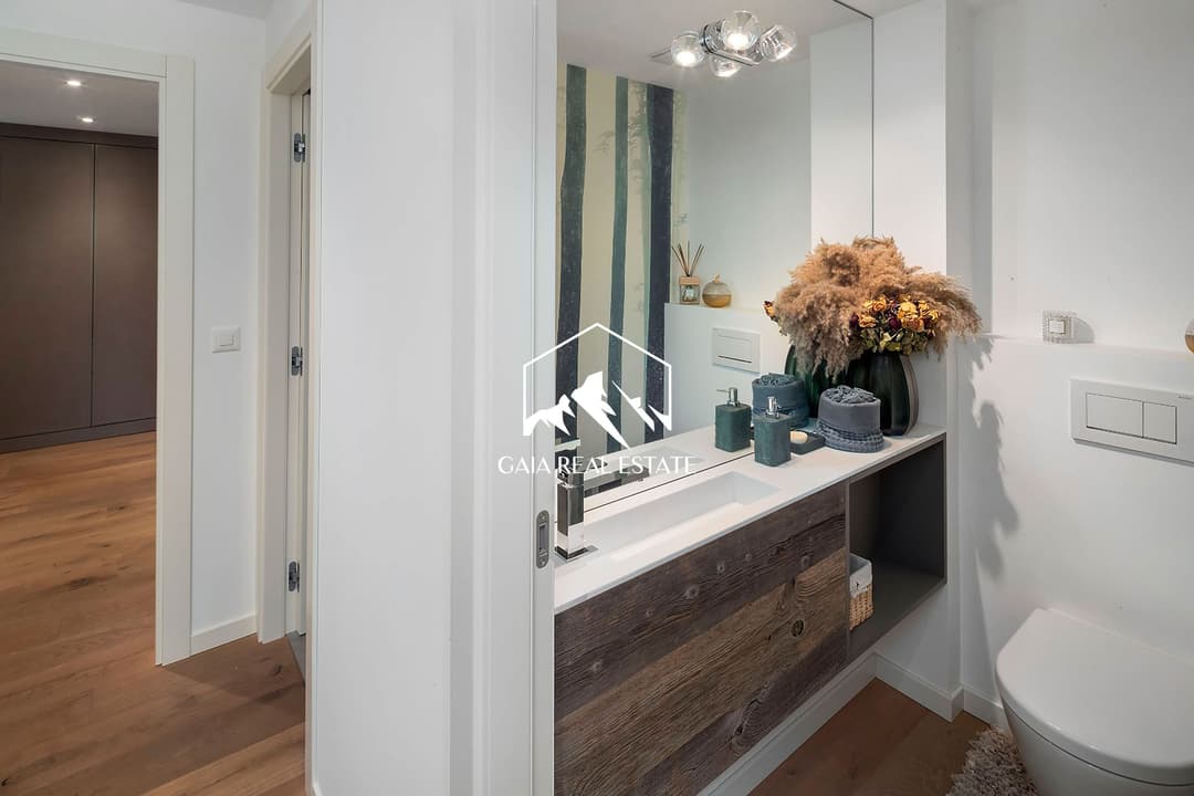 1623 – Appartement – 2620000CHF – 150 m²