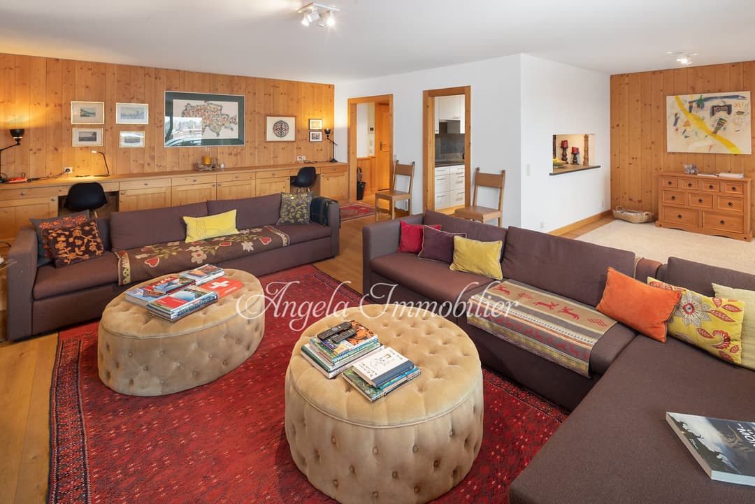 1329 – Appartement – 190m²