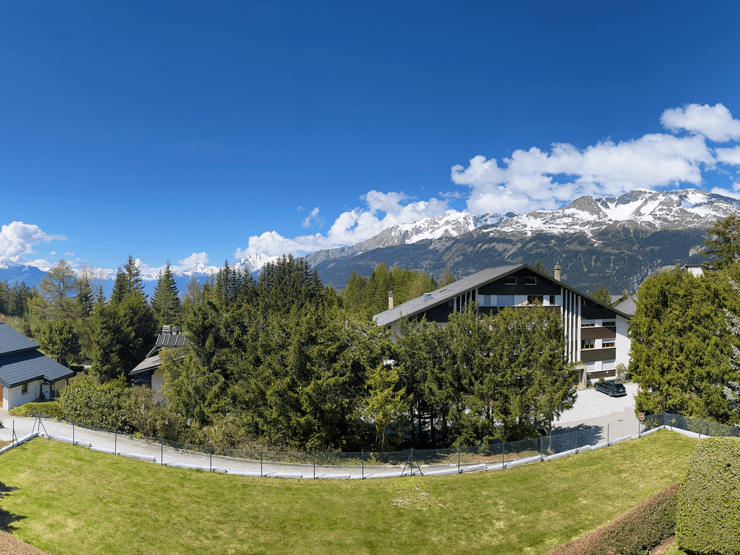 1575 – Appartement – 3.5 pièces 118 m²