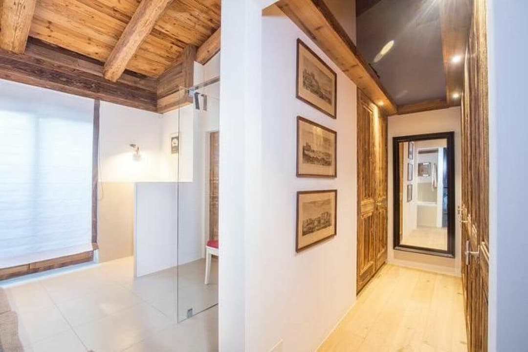 1348 – Appartement 4.5 pièces – 220m²