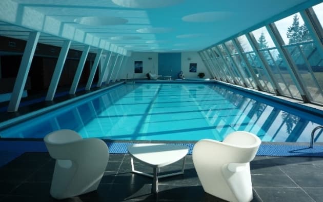 1375 – Appartement 5 pièces – 5000CHF – 180m²