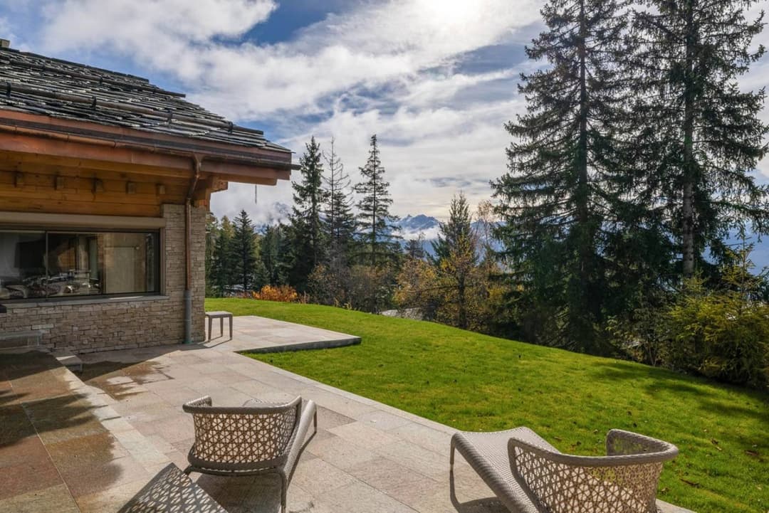 1730 – Maison – 8.5pièces – 400m²