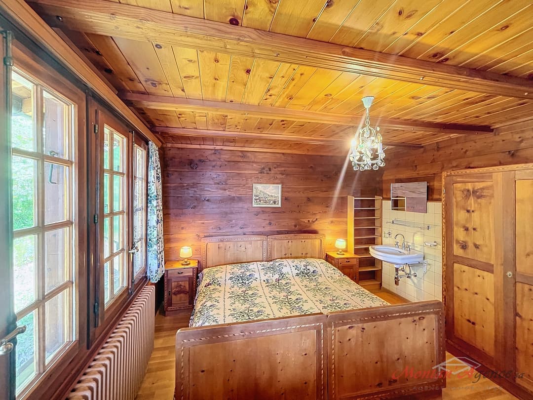 1396 – Maison 7 pièces – 921.40CHF – 200m²