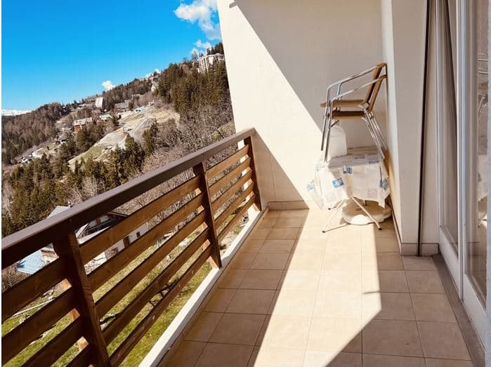 1361 – Appartement – 2pièces – 1250CHF – 56 m²