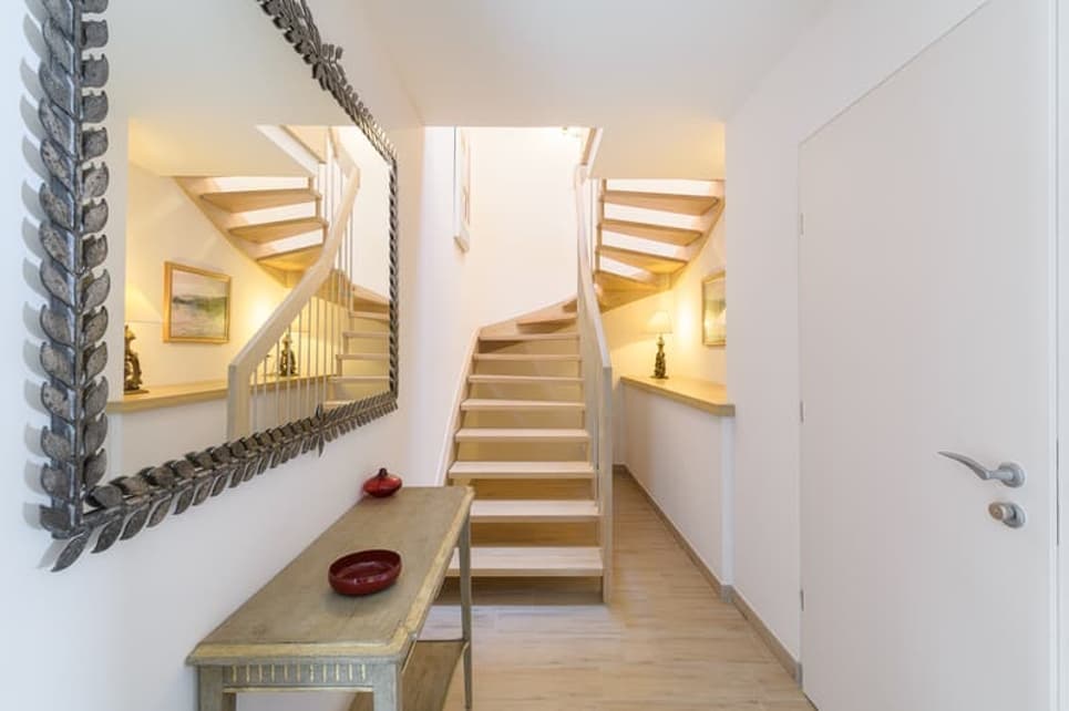 1715 – Appartement 5.5 pièces – 1500000 CHF – 163m²