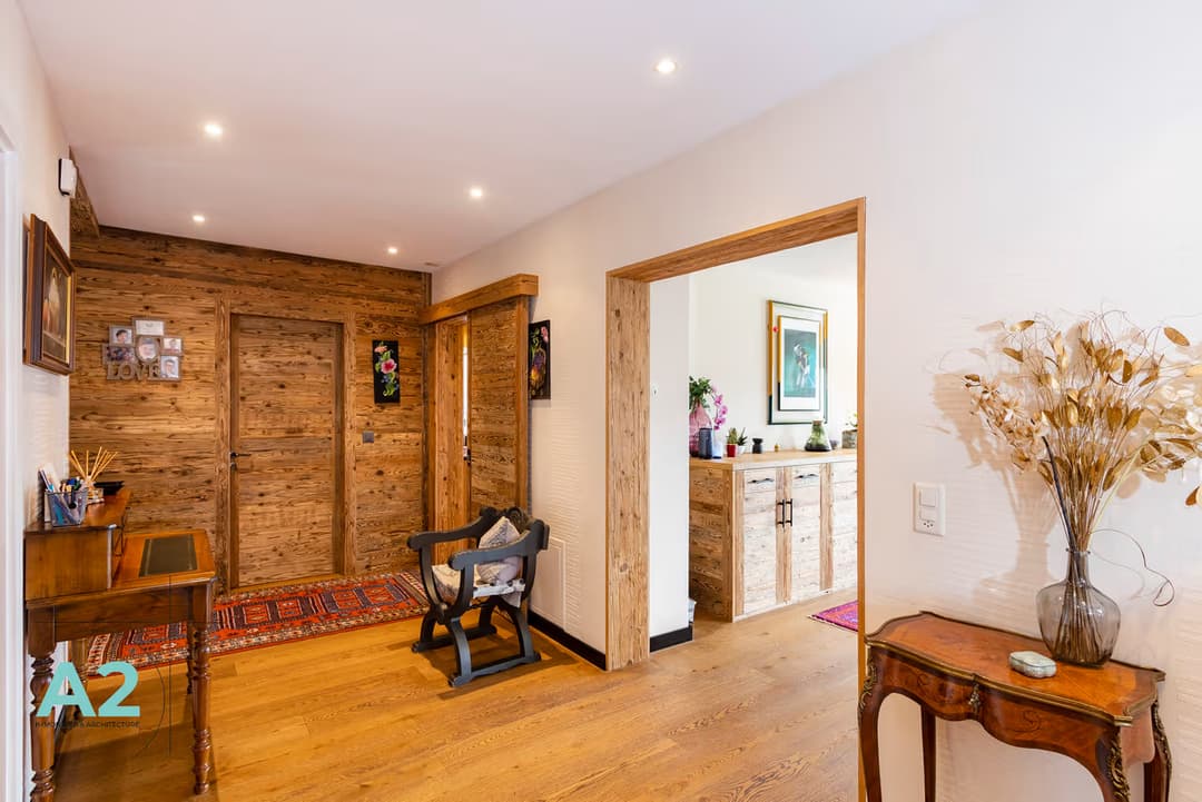 1452 – Maison – 9pièces – 10000CHF – 350m²