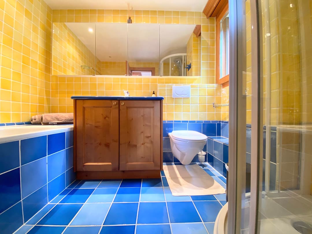 1437- Appartement – 4.5pièces – 6000CHF – 123m²