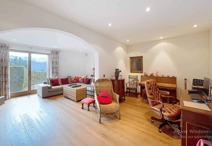 1766 – Maison 7.5 pièces -4680000 CHF – 320 m²