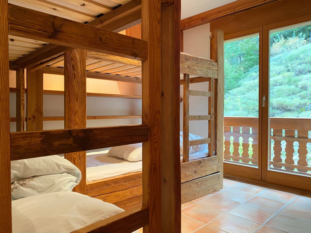 1437- Appartement – 4.5pièces – 6000CHF – 123m²