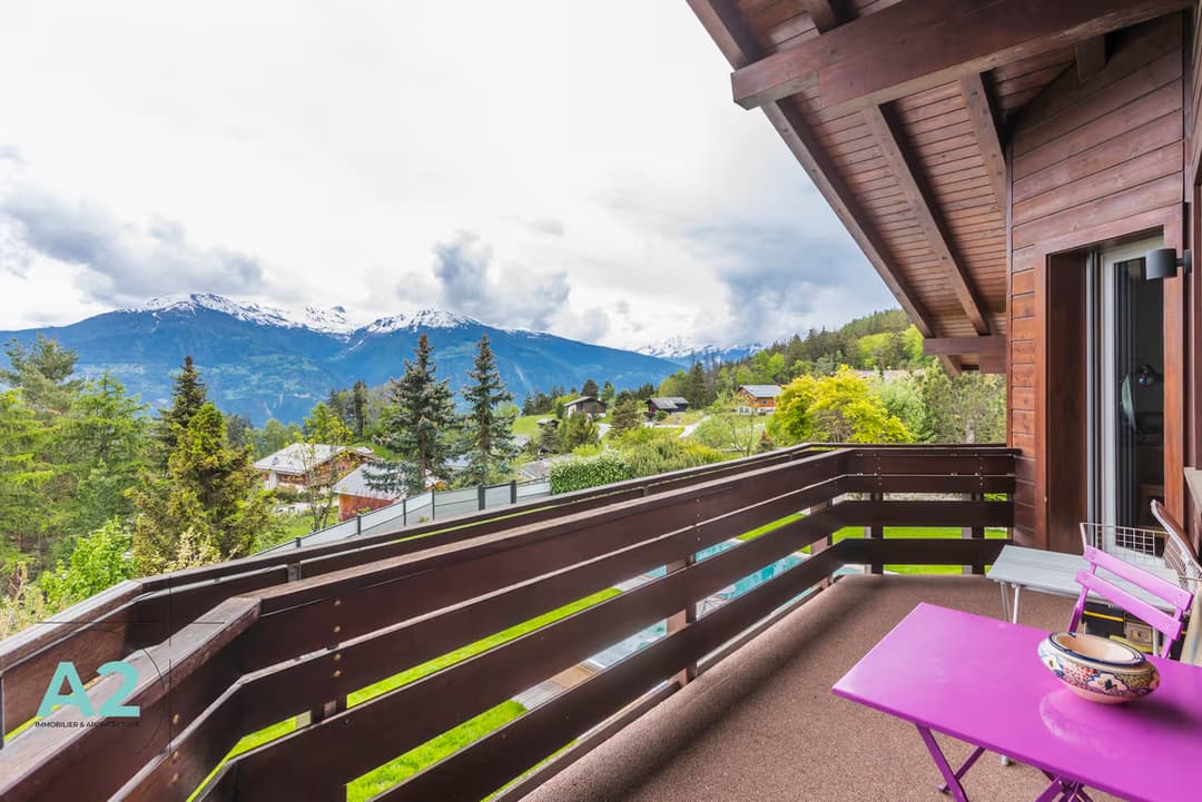 1452 – Maison – 9pièces – 10000CHF – 350m²