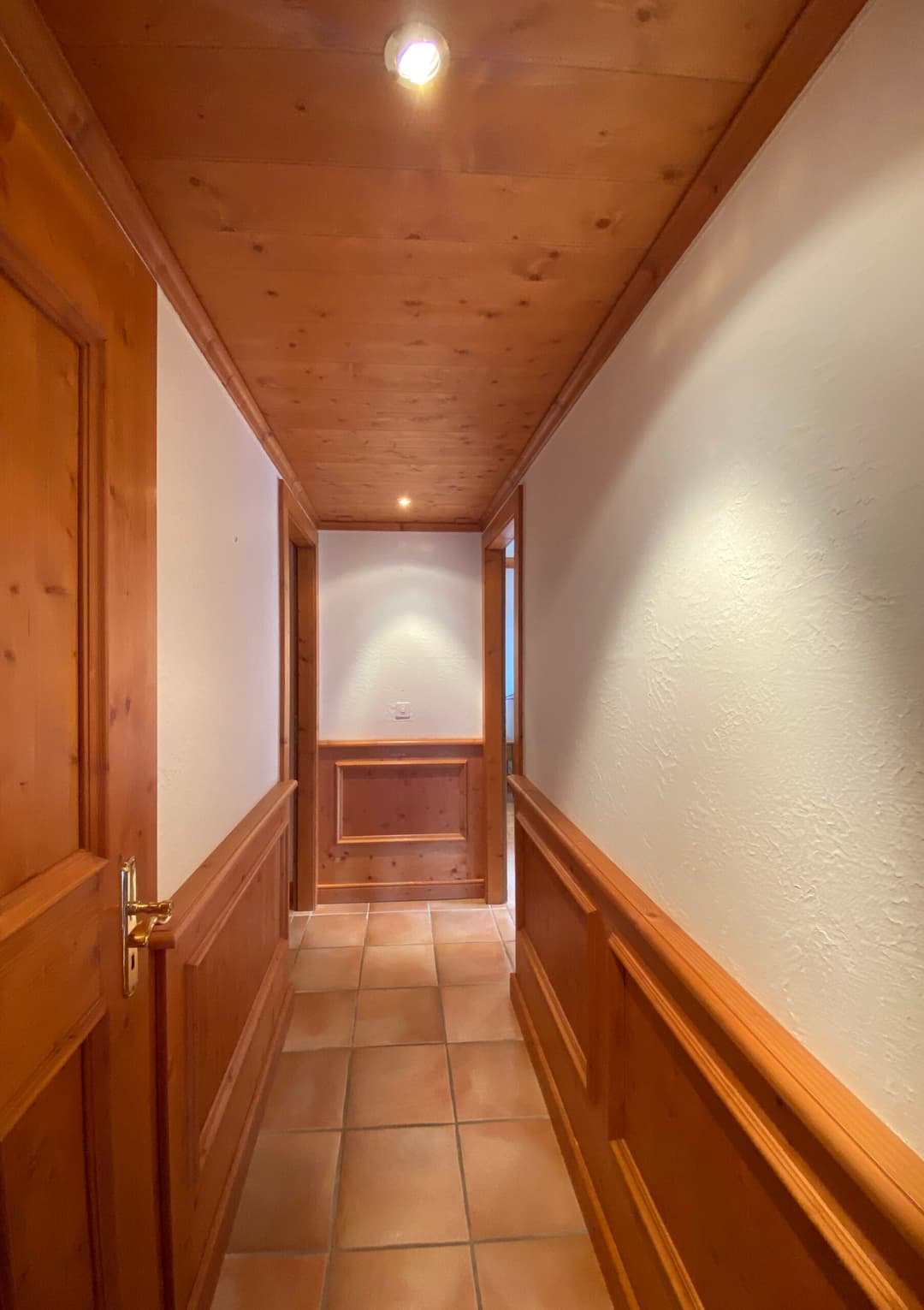 1437- Appartement – 4.5pièces – 6000CHF – 123m²