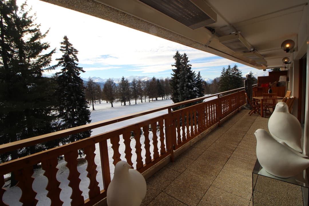 1711 – Appartement – 5.5pièces – 220m²