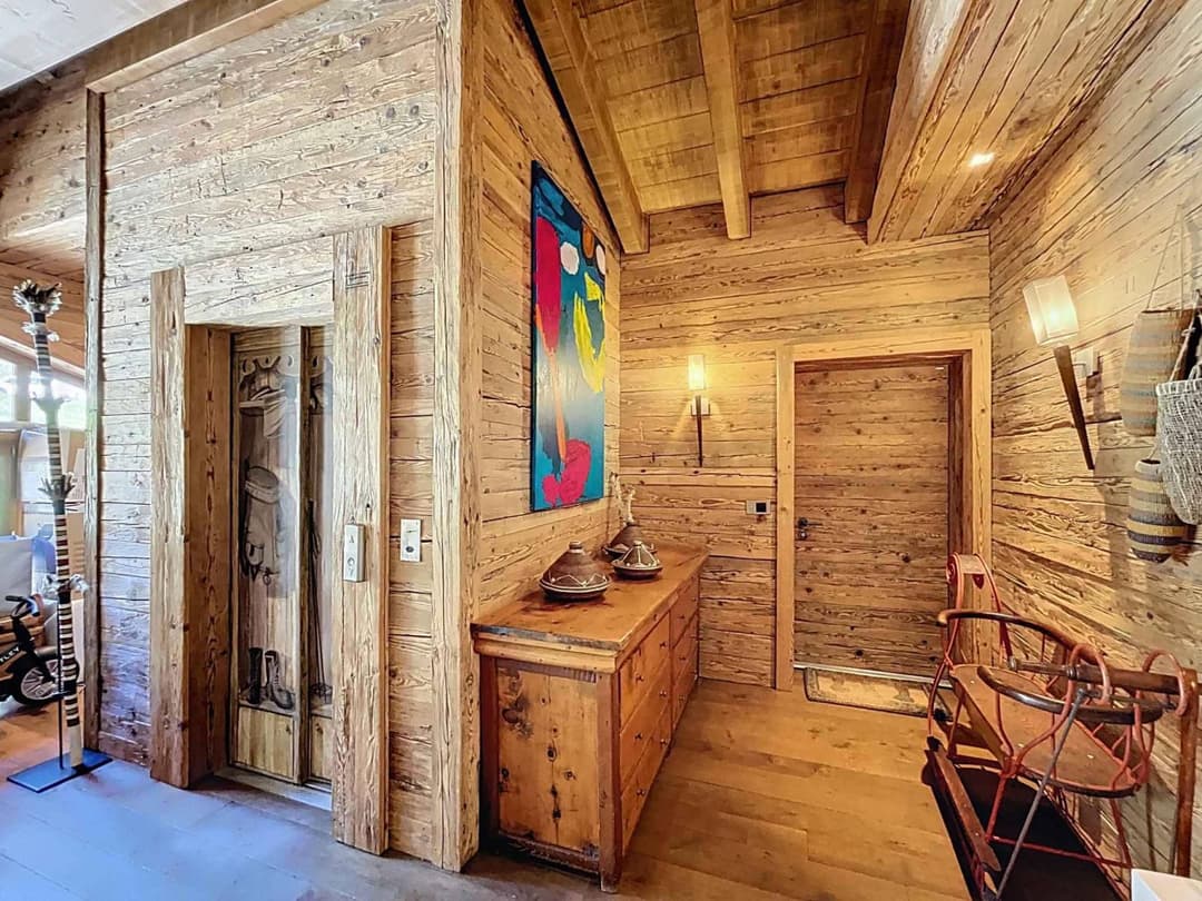 1716 – Appartement 10,5 pièces – 480m²