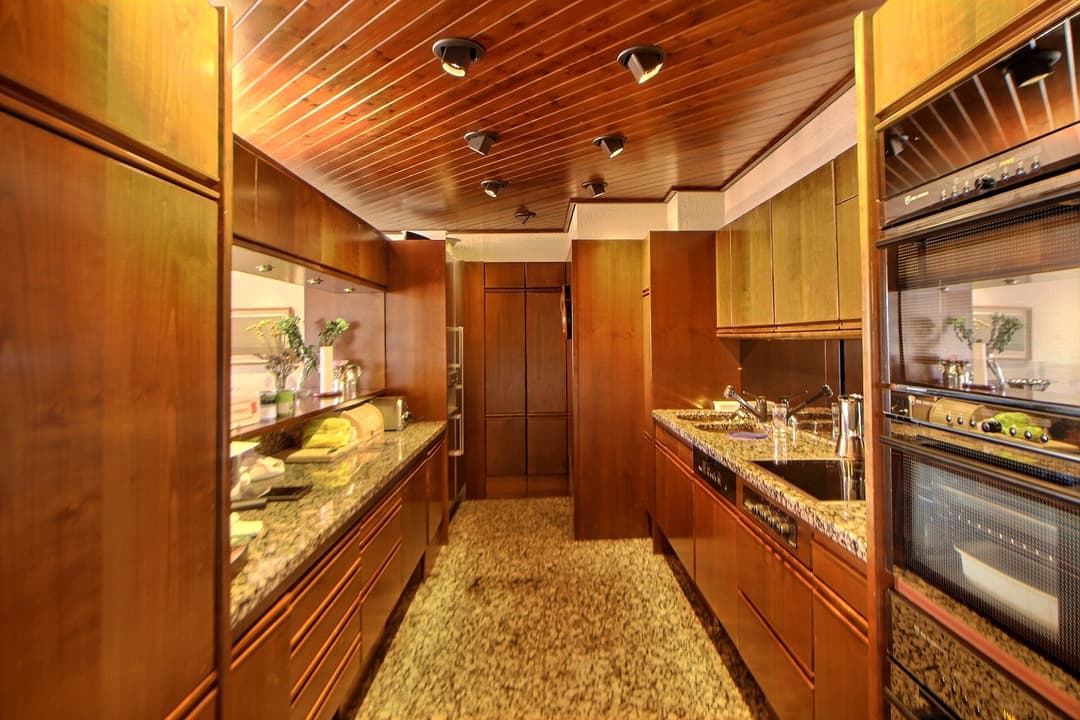 1711 – Appartement – 5.5pièces – 220m²