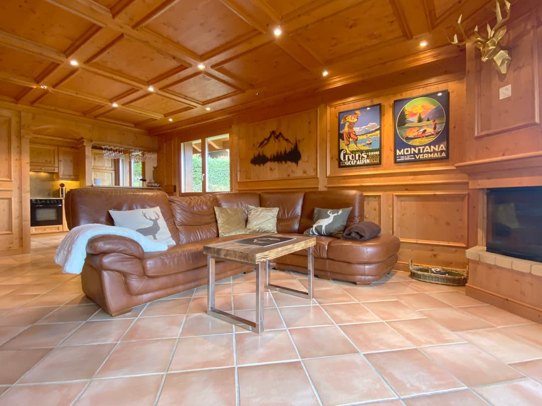 1437- Appartement – 4.5pièces – 6000CHF – 123m²