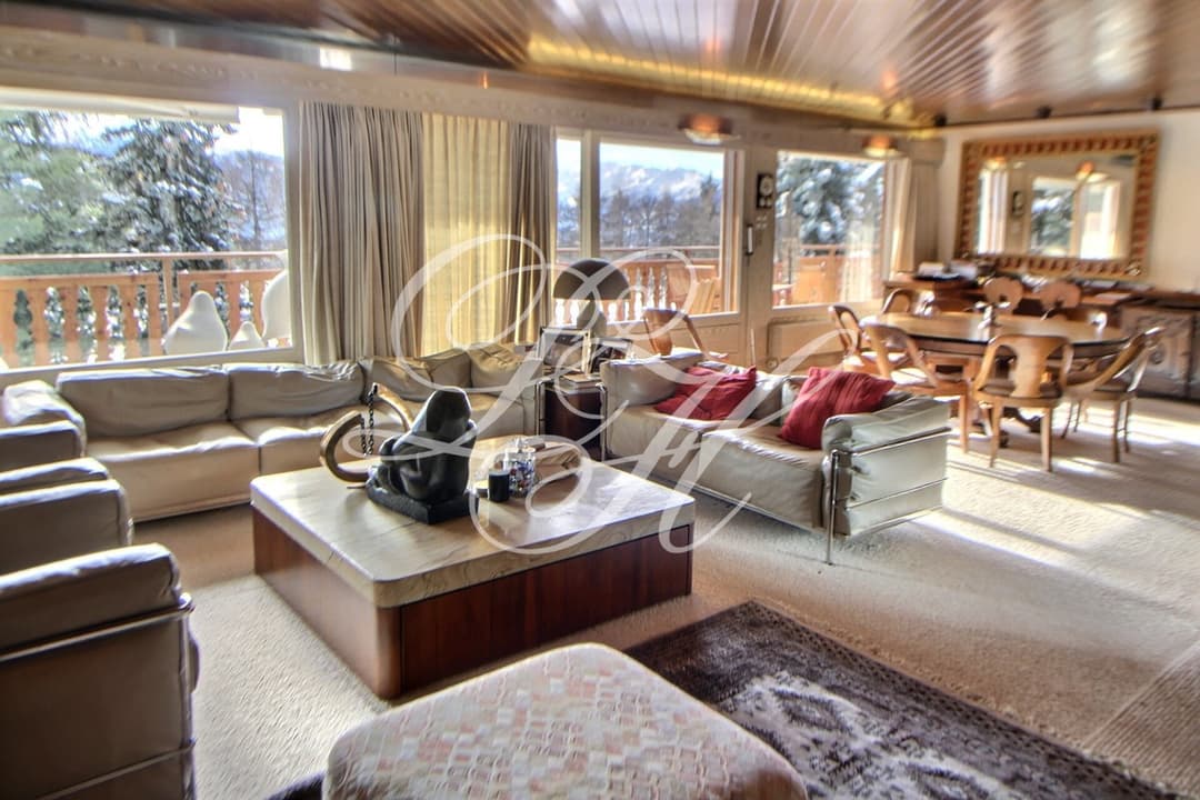 1711 – Appartement – 5.5pièces – 220m²