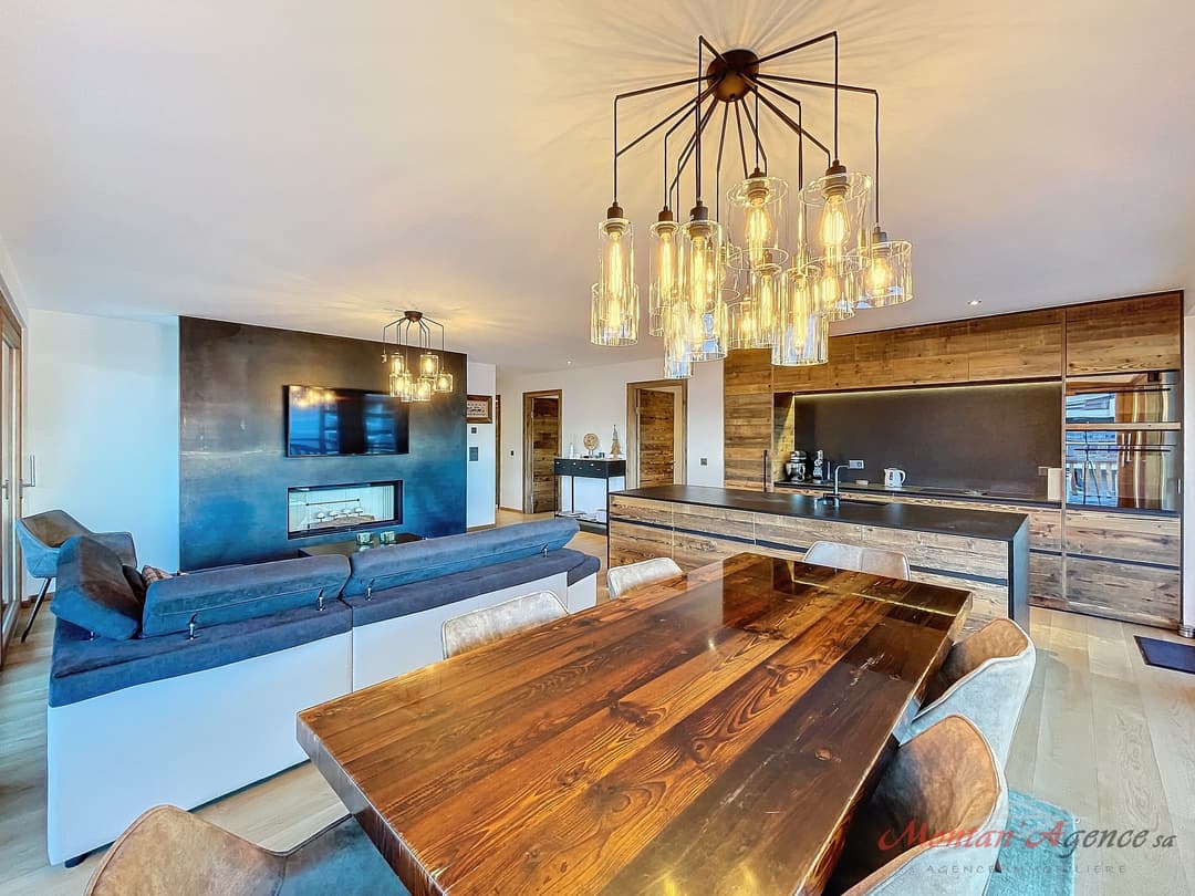 1398 – Appartement 4 pièces – 651.60CHF – 120m²