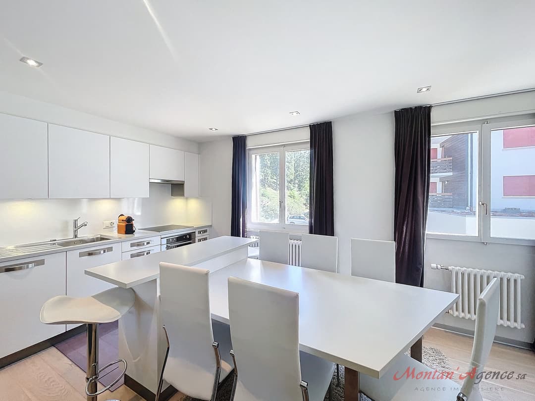 1438 – Appartement – 4pièces – 759.80CHF – 99 m²