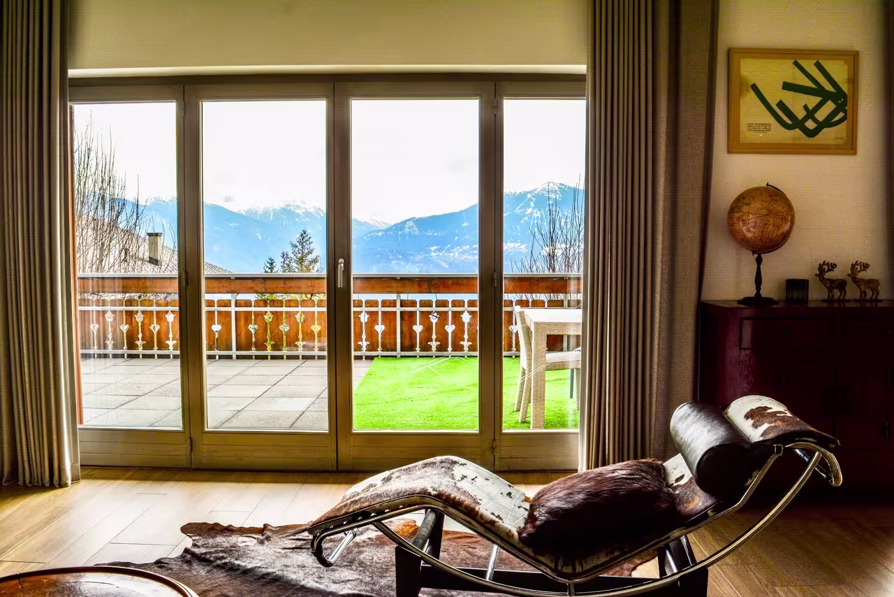 1384 – Appartement – 4.5pièces – 160 m²