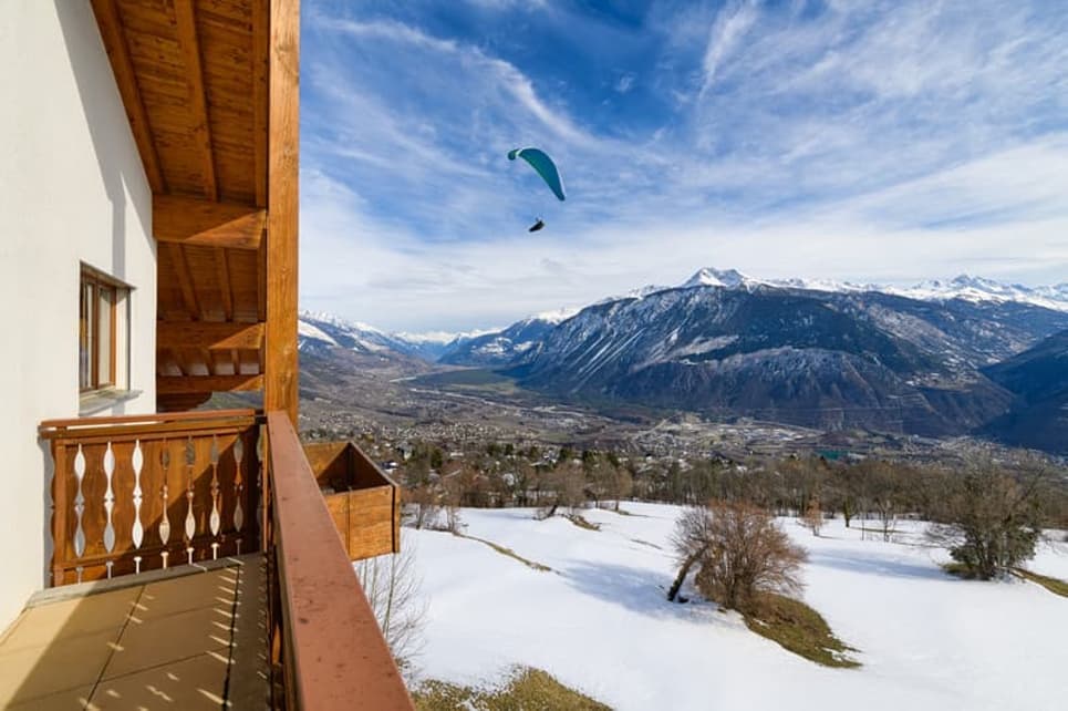 1715 – Appartement 5.5 pièces – 1500000 CHF – 163m²