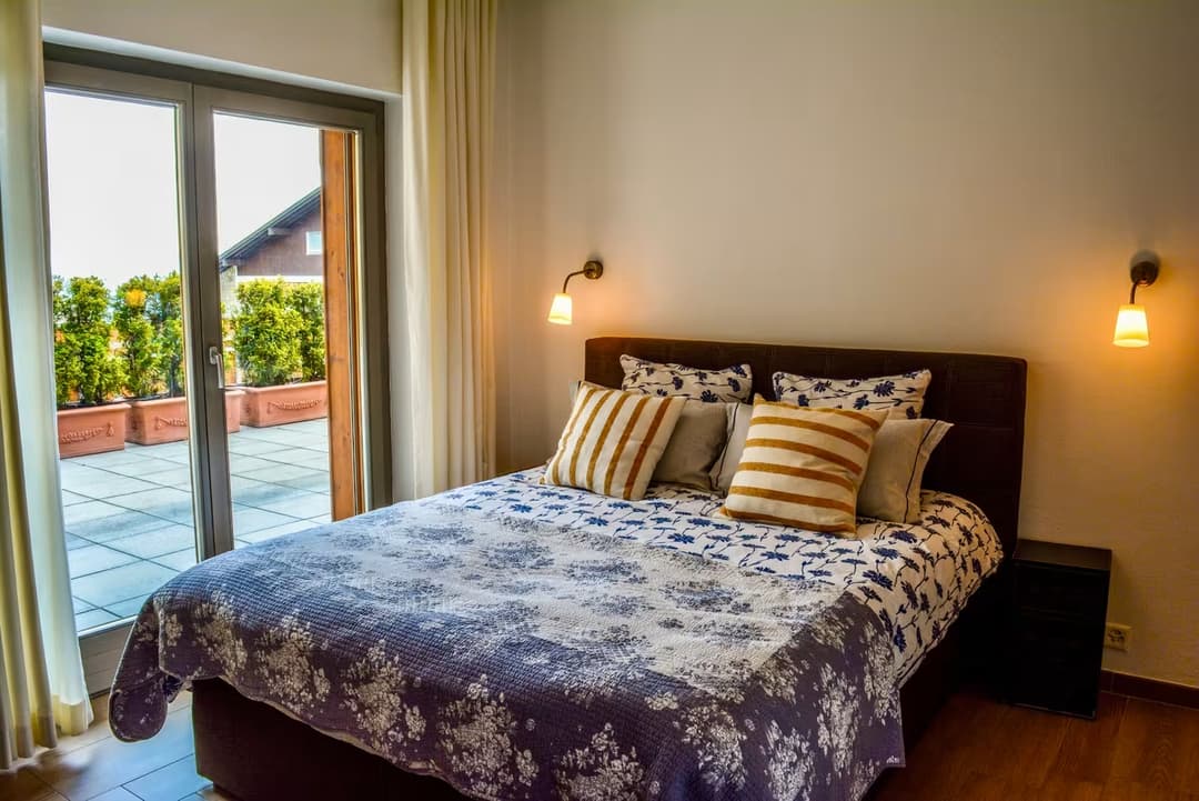 1384 – Appartement – 4.5pièces – 160 m²