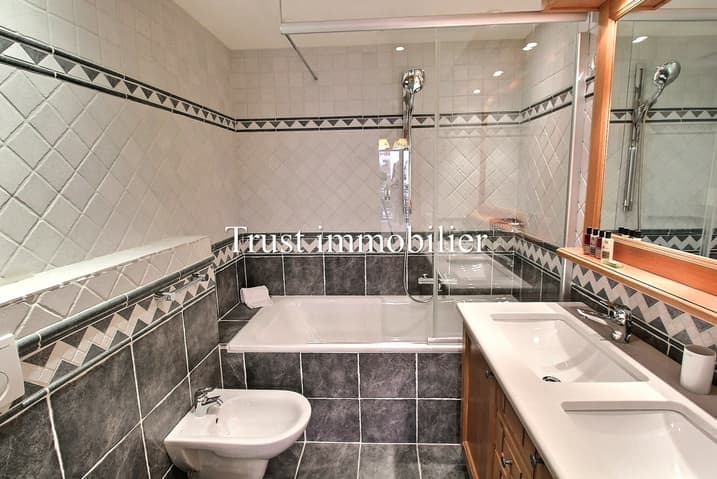 1688 – Appartement 3,5 pièces – 1600000CHF – 120m²