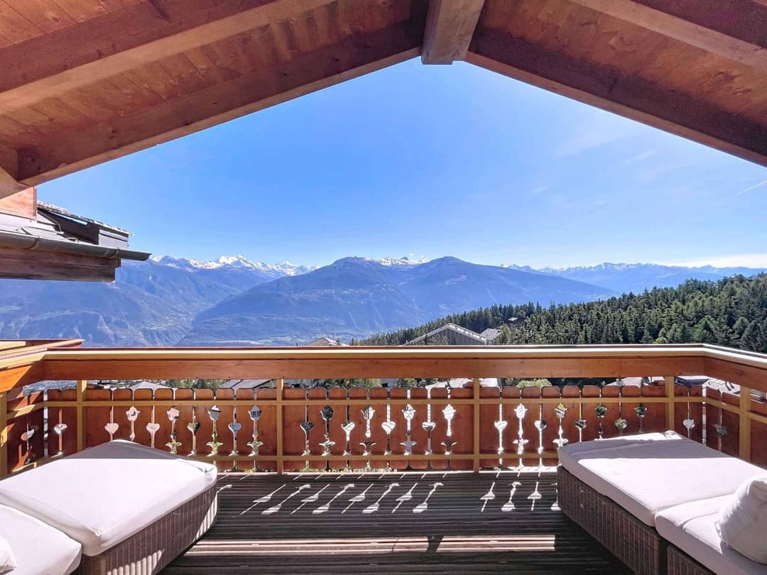 1716 – Appartement 10,5 pièces – 480m²