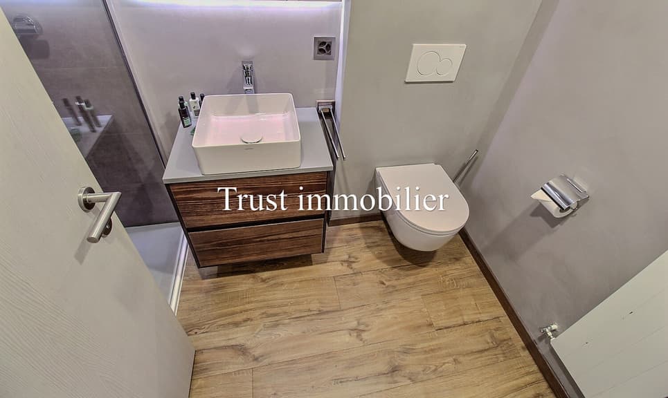 1393 – Appartement – 4.5pièces – 10000CHF – 140 m²