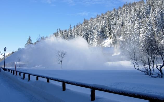 1375 – Appartement 5 pièces – 5000CHF – 180m²