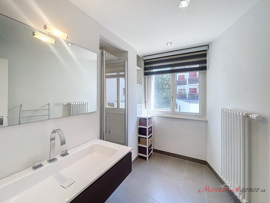 1438 – Appartement – 4pièces – 759.80CHF – 99 m²
