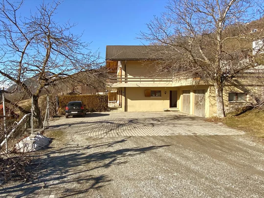 1487 – Maison – 2610CHF – 200m²