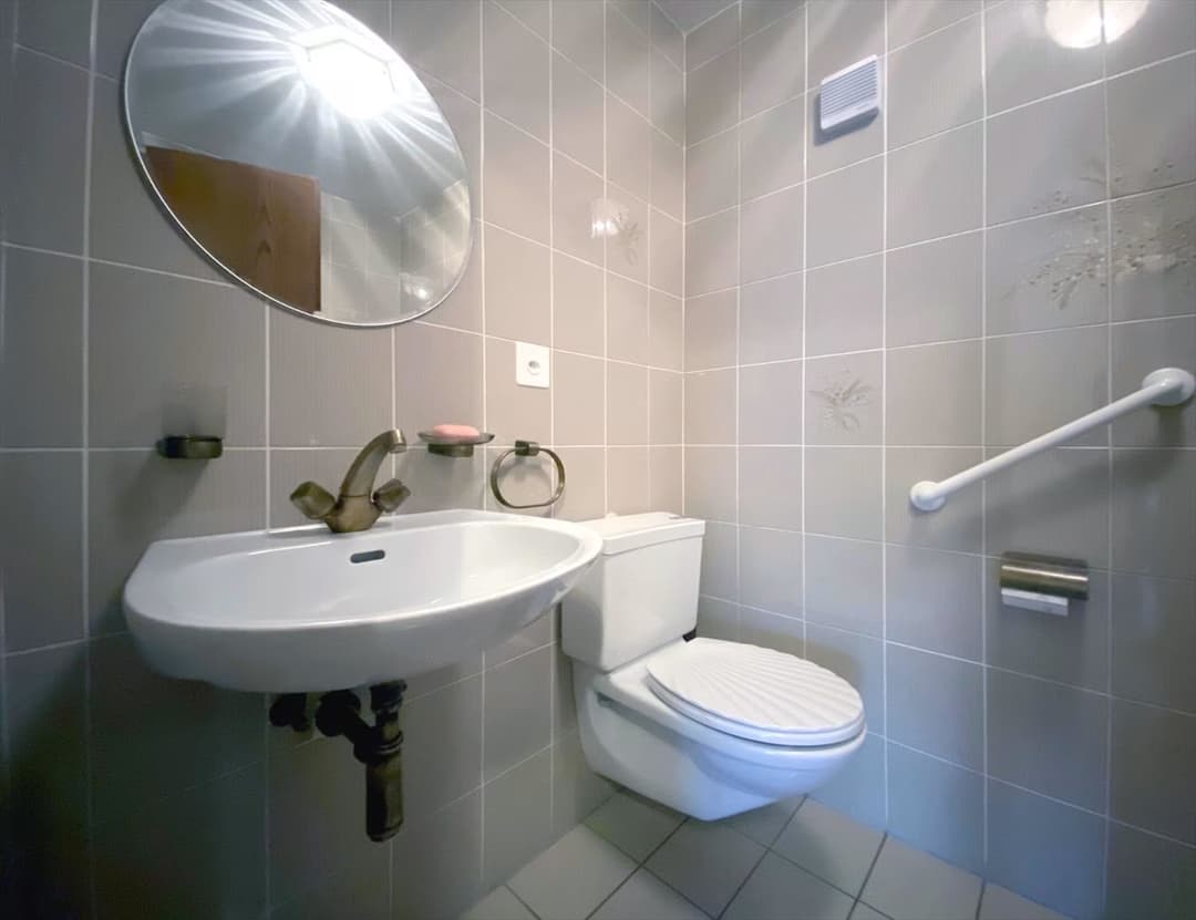 1487 – Maison – 2610CHF – 200m²