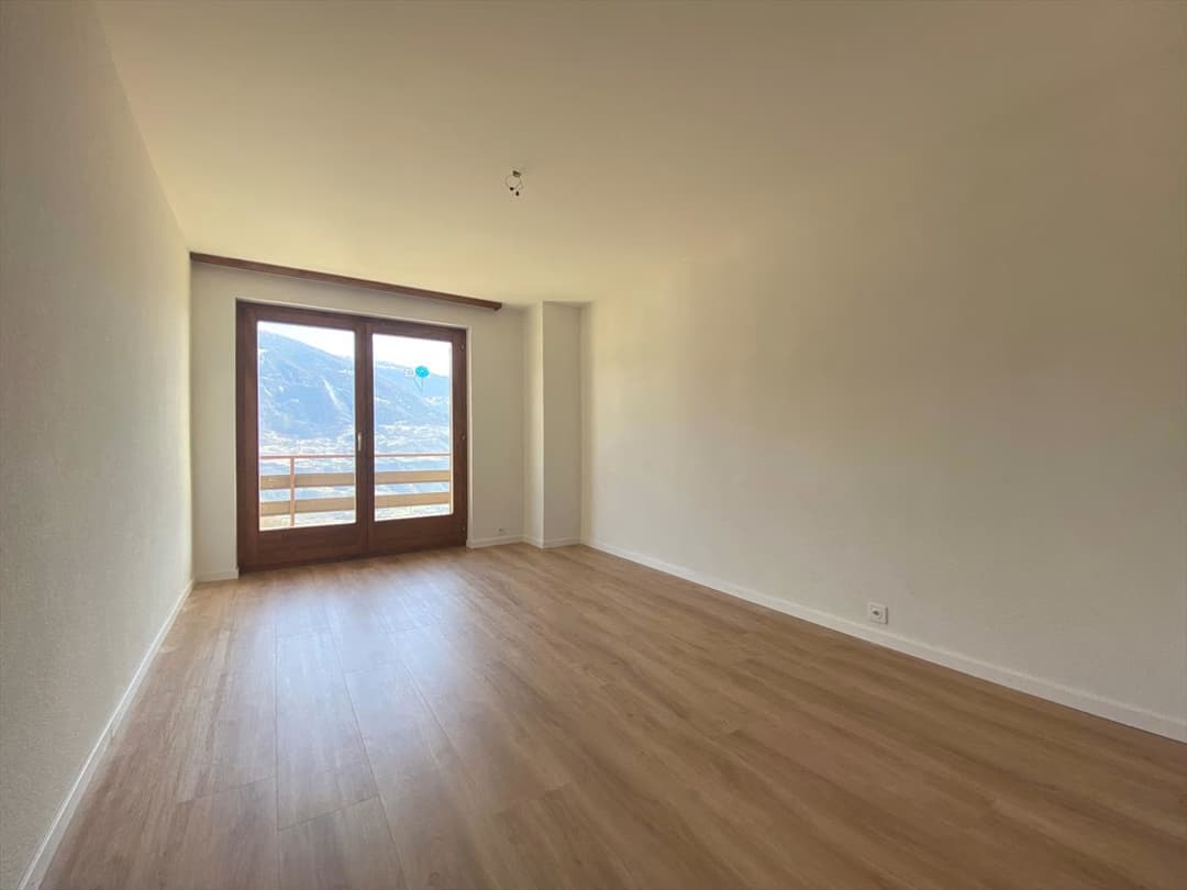 1487 – Maison – 2610CHF – 200m²